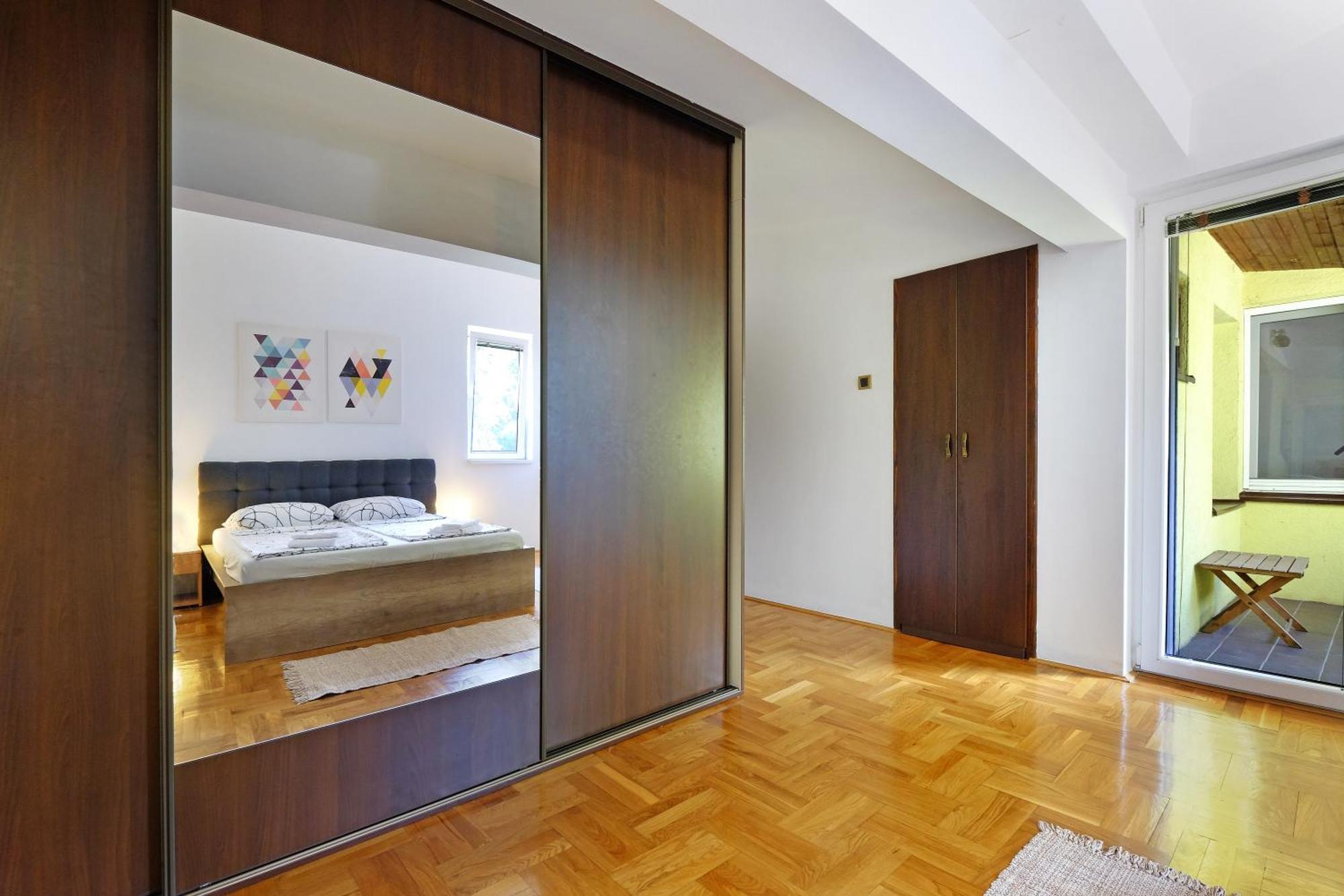 Red Tree Apartment Belgrad Zewnętrze zdjęcie